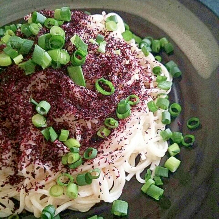 ごま油香る☆ゆかりそうめん